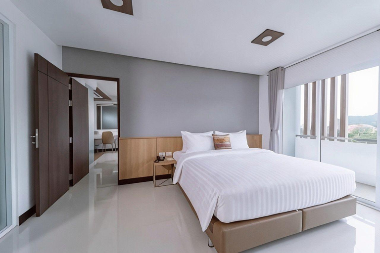 Bedroom 2, Sitthinard Grandview Hotel, Muang Phatthalung