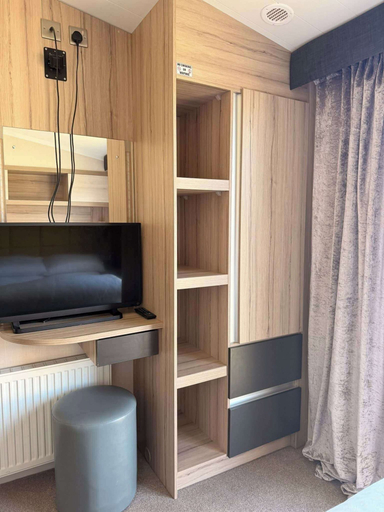 Interior 4, 3 Bedroom Caravan Alix, Denbighshire