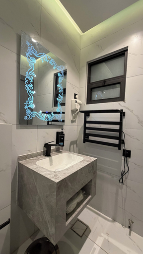 Bathroom 2, 304 Tara-jre Al Lweibdeh 2bdr With Stunning View, Wadi Essier