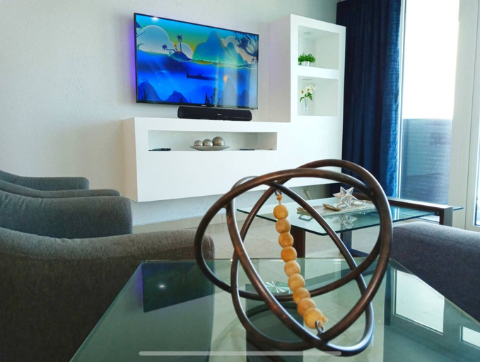Room amenity, Isla Verde Beachfront Retreat With Parking