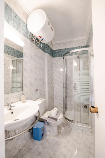 Bathroom 3, Corfu Glyfada Apartment 45, Ionian Islands