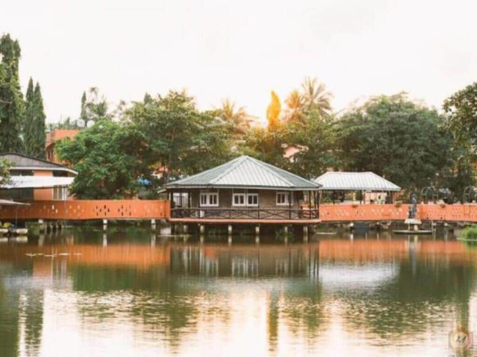 Exterior, Hans Cottage Botel, Cape Coast