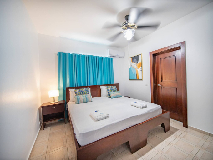 Room 4, 14 BR Getaway 2 Mins From Sosua Action!, Sosua