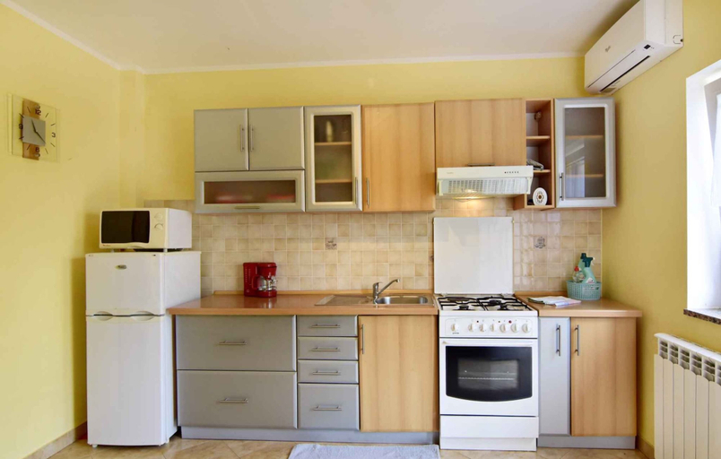 Interior, Lovely Accommodation With Private Garden, Umag