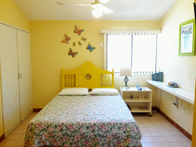 Bedroom 3, Nice Apartment Equipped With 2 Bedrooms Very Close to the Malecon and the Beach, La Paz