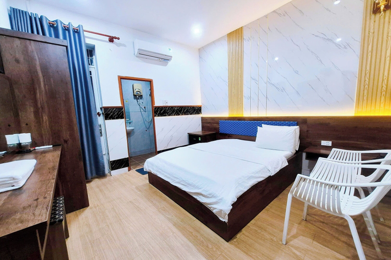 Room 4, Phuc Khang Airport Hotel, Tân Bình