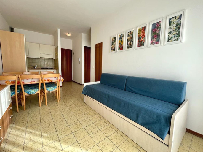 Bedroom 4, Flat With Balcony 370mt From the sea, Venezia