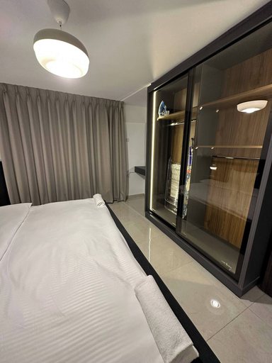 Room 2, Stylish Luxe Apartment Fr 0005, Amman