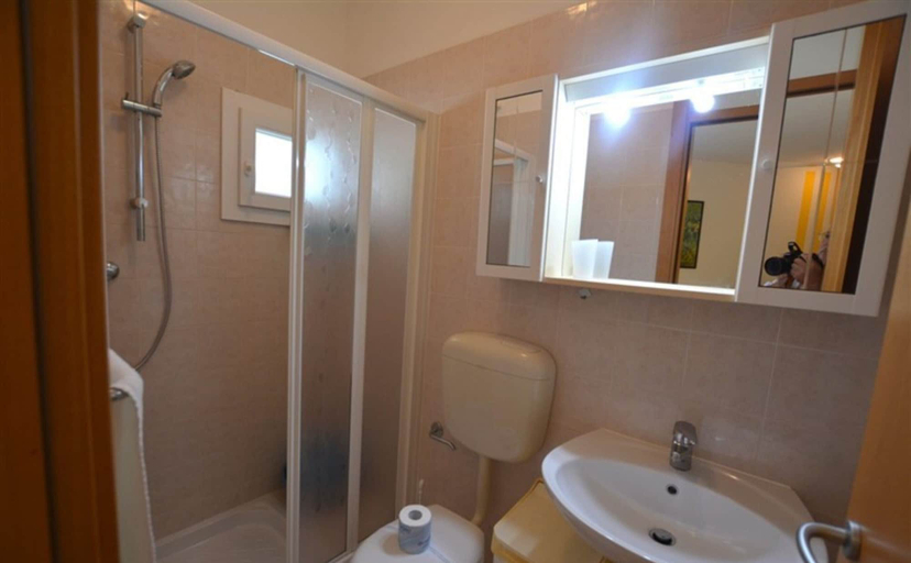 Bathroom, Lignano Riviera, Udine