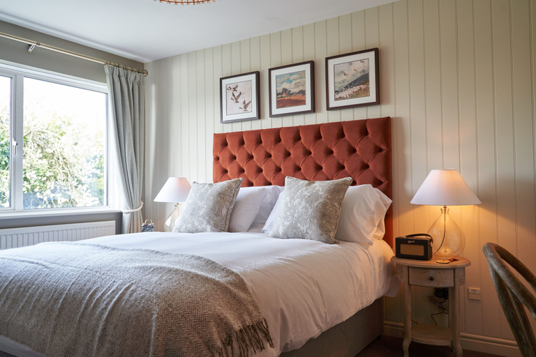 Bedroom 2, The Beckford Inn, Worcestershire
