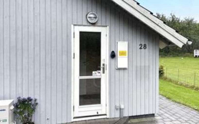 Others, 6 Person Holiday Home in Toftlund, Tønder