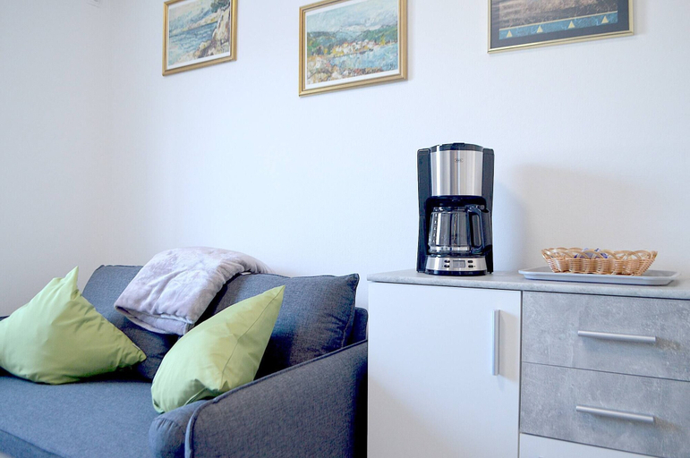 Others 2, Sea View Apartment Mariane, 940, Preko
