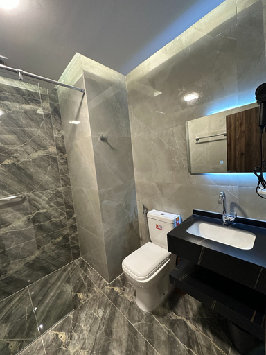 Bathroom 3, 103 Al-najeh JRE Apartments For Rent ave, Amman