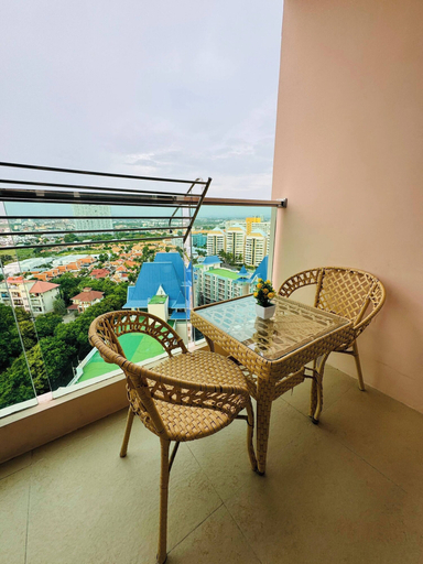 Balcony, Room-resort Style Room Near Beach High F, Pattaya