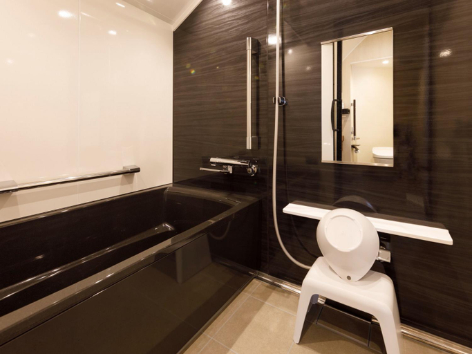 Bathroom, Toretore Village, Shirahama