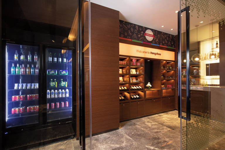 Gift shop, Hampton by Hilton Hangzhou Xiaoshan People's Square, Hangzhou