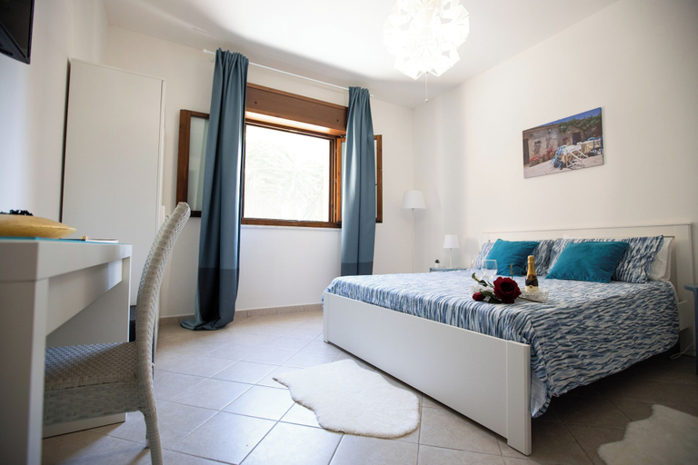 Bedroom 2, La Casa di Nanà Tourist Rental, Palermo