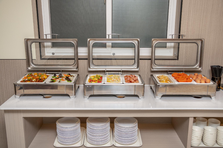 Food & Drinks 4, Hanting Hotel Laiyang Jingqi Road, Yantai