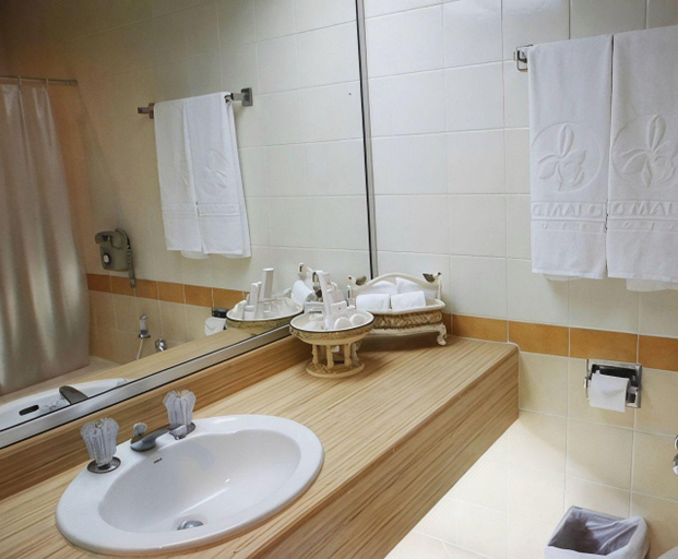 Bathroom 5, Chiang Mai Orchid Hotel, Muang Chiang Mai