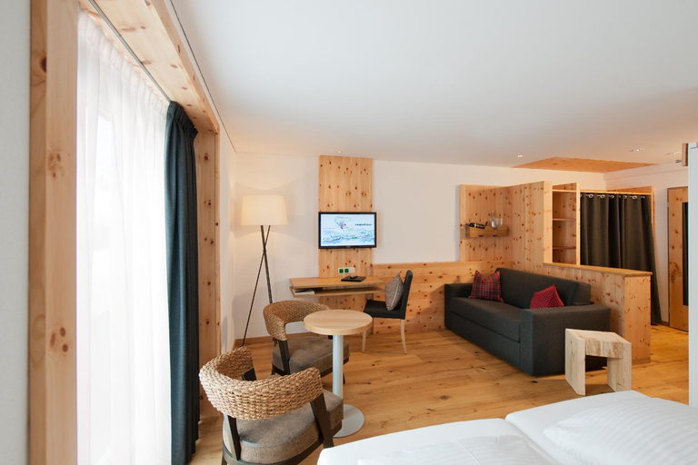 Bedroom 2, Mondschein Hotel & Chalet, Bludenz