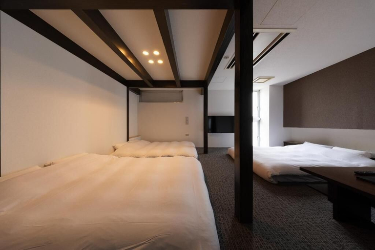Room 4, HUNTELIA MATSUYAMA, Matsuyama