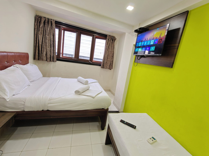 Room 5, Sadguru Lodge Near Tata Hospital, Mumbai City