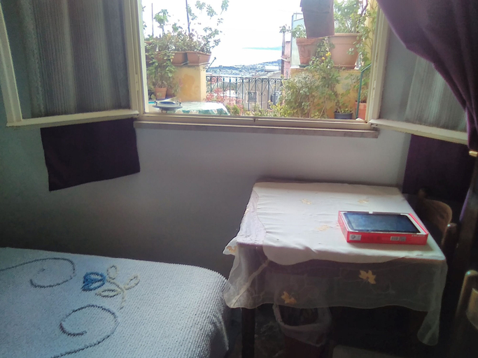 Others 3, Room-cozy Large Room For Five People, Messina