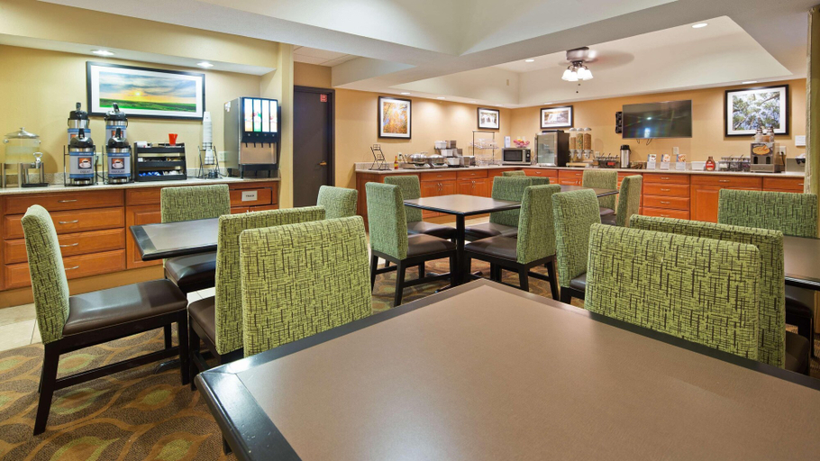 Food & Drinks 5, Mishawaka Inn, Saint Joseph