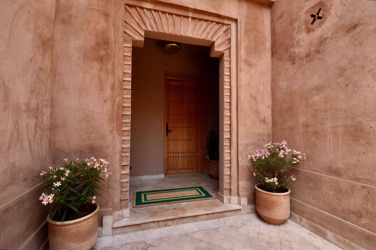 Others 5, Discover our Charming Garden Ground Floor, Marrakech
