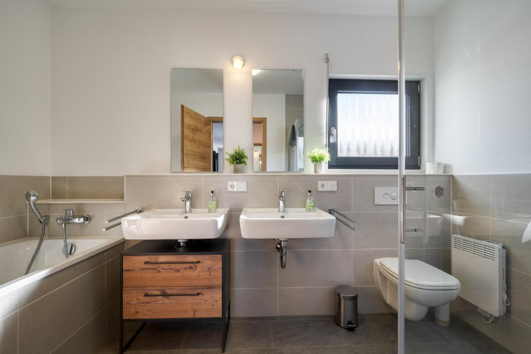 Bathroom 2, Mountain Chalet Top 3- mit Garten und Grill, Kitzbühel