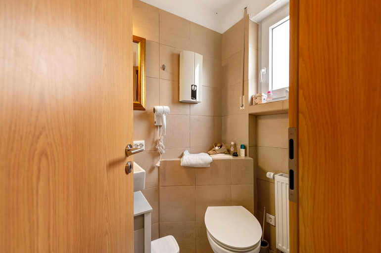 Bathroom 3, Gastezimmer St Wendel, Eifelkreis Bitburg-Prüm