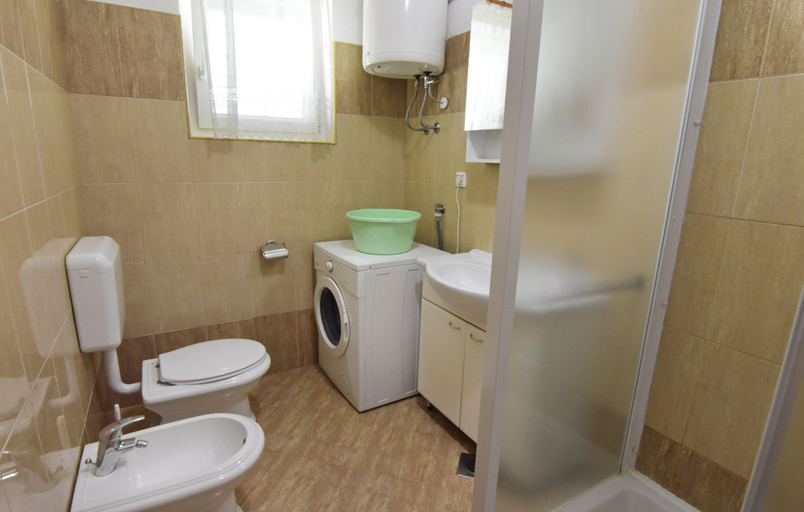 Bathroom 4, Familiar and Equipped Flat for a Cozy Stay, Umag