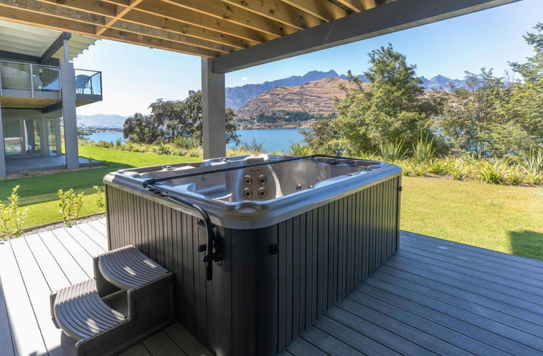 Sport & Beauty 2, The Rees Hotel & Luxury Apartments, Queenstown-Lakes