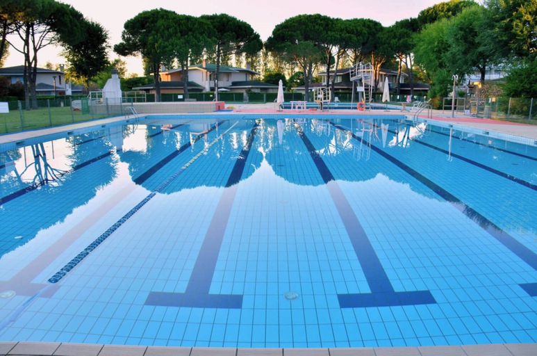Pool 4, Family Flat in Resort With Pools and Playground, Venezia