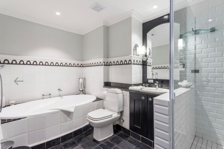 Primary image, Luxurious Accessible Apartment with Stunning Views in Cape Town, City of Cape Town