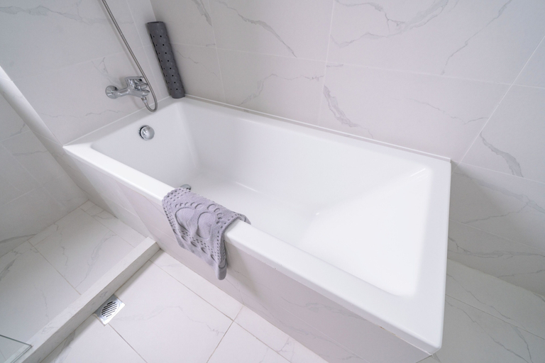 Bathroom 4, Tyms 3BR 2BA Family Serviced Apt, Shanghai