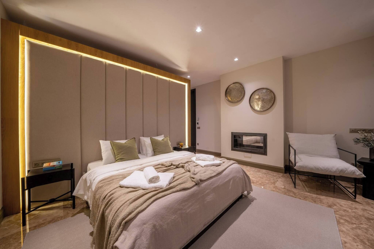 Room 5, Hills Deluxe - Relaxed Luxury in Style and Serenity, Bodrum