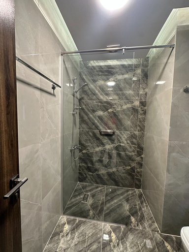 Bathroom 2, 103 Al-najeh JRE Apartments For Rent ave, Amman