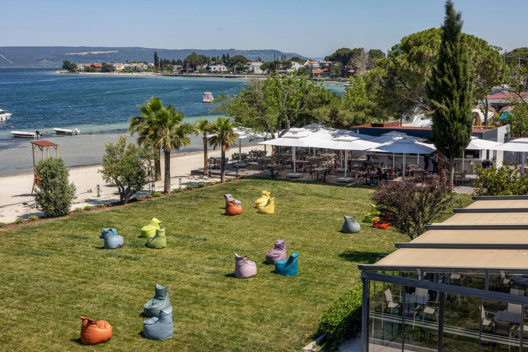3, The Komana Dardanelles, Merkez