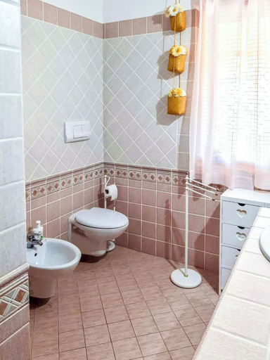 Bathroom 3, House 10 minutes by car from the beach, Olbia-Tempio