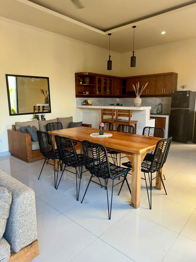 Kitchen 4, KUMARU Villa Canggu, Badung