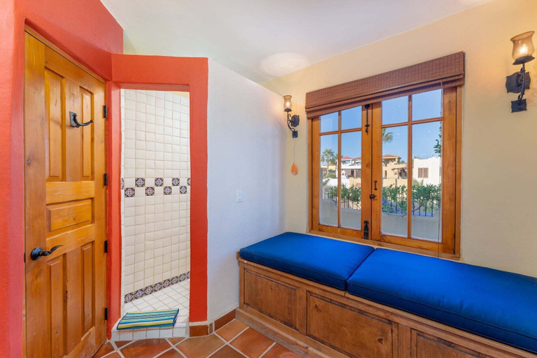 Interior, Casa Juanchi Mountain Views and Just Steps From Restaurants, Pool, and the Beach of Loreto Bay, Comondú