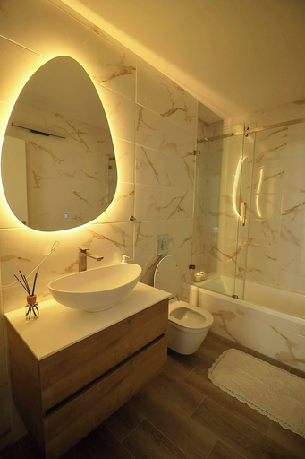 Bathroom 3, Luxury 2BR l Parking l Balcony l Mamad