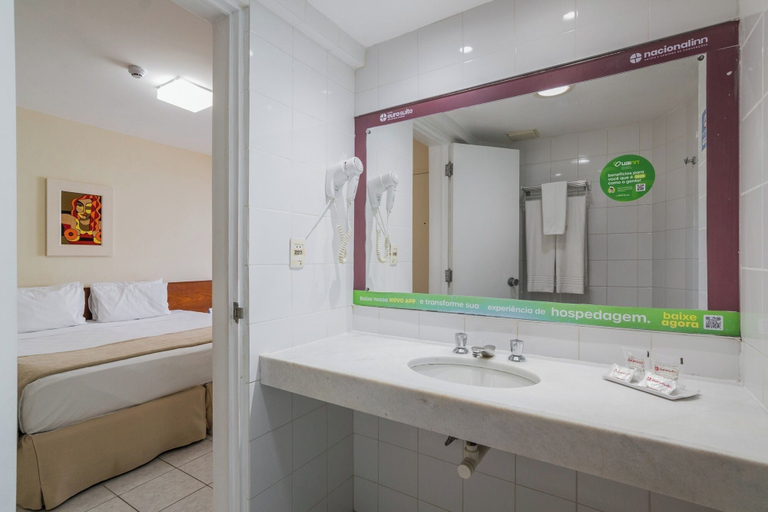 Bathroom 4, Hotel Euro Suíte Recife By Nacional Inn, Recife