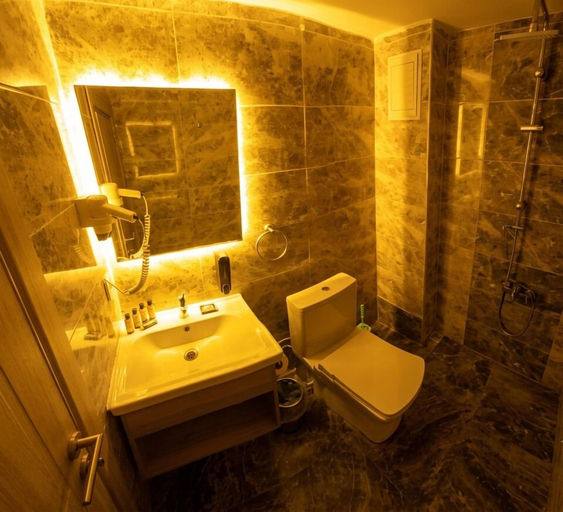 Bathroom, Medos Hotel, Kuşadası