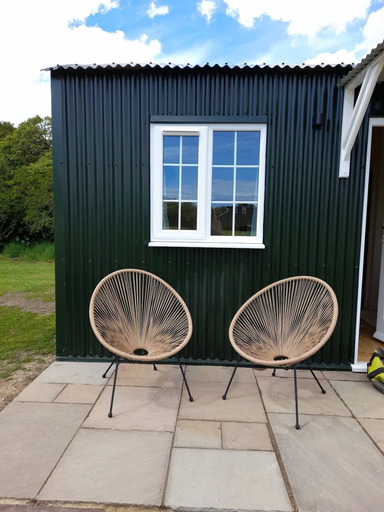 Terrace/patio 3, Dinky's Den, a Beautiful Tiny Home, Cornwall