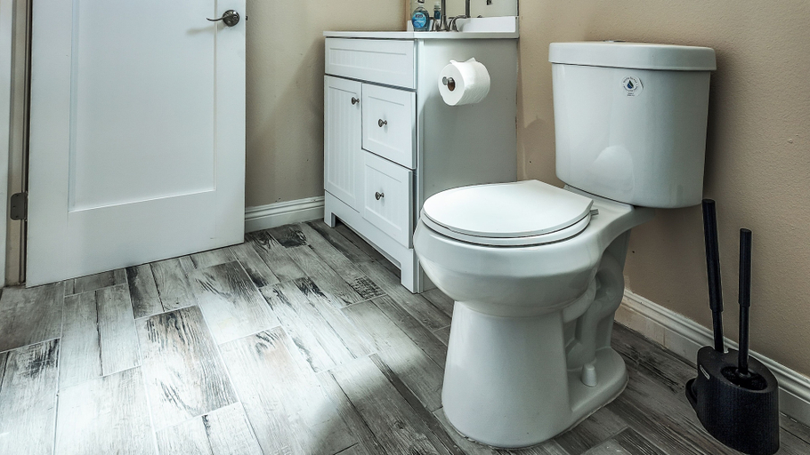 Bathroom 2, View and Suite - Queen Bed & Bathroom, Los Angeles