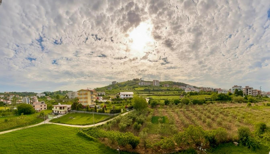 View 2, Serxhio Apartments Golem, Kavajës