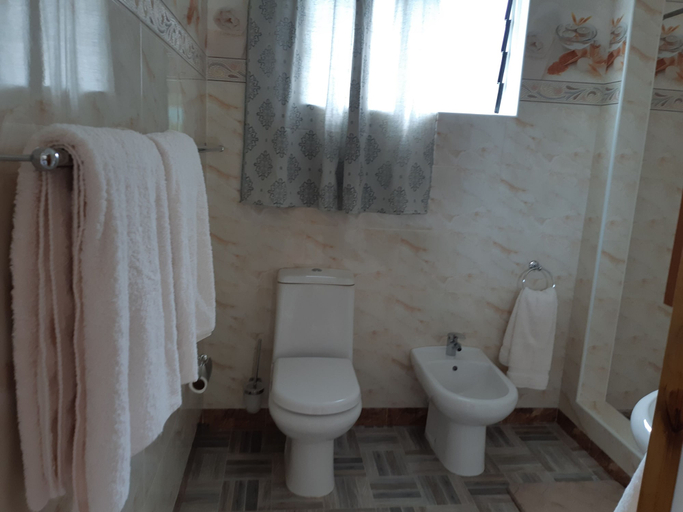 Bathroom 3, One Bedroom Self-catering Accommodation