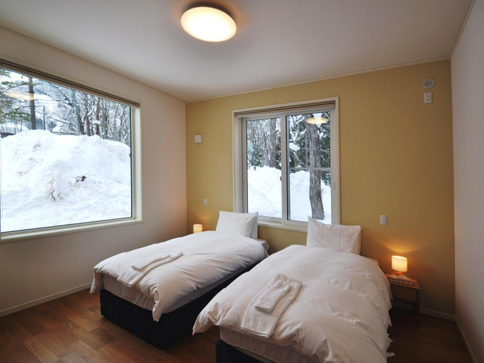 Others 5, Cat's Villa 3 & 4, Hakuba